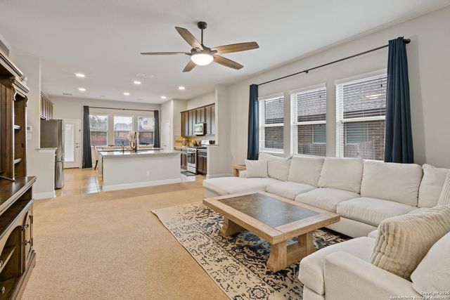 13905 Bellows, San Antonio, TX 78253