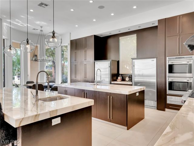 1493 Foothills Village Drive, Henderson, NV 89012