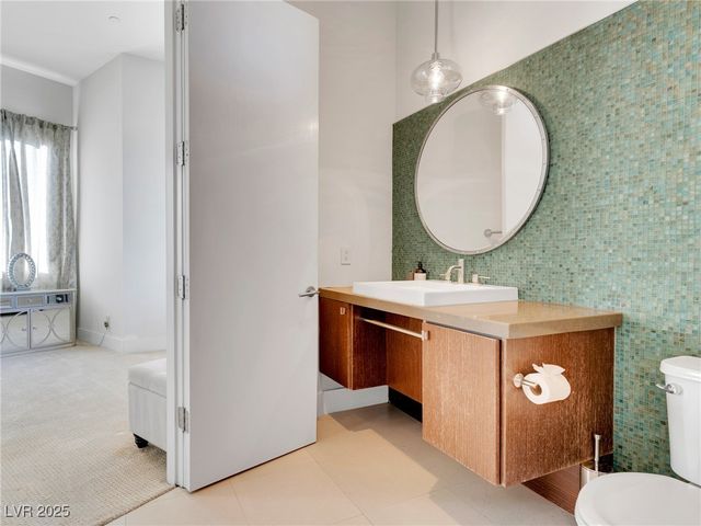 1493 Foothills Village Drive, Henderson, NV 89012