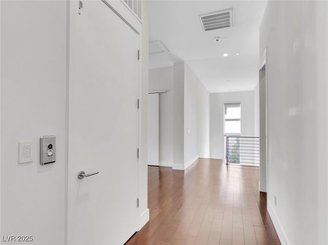 1493 Foothills Village Drive, Henderson, NV 89012