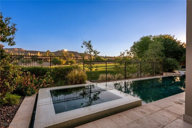 1493 Foothills Village Drive, Henderson, NV 89012