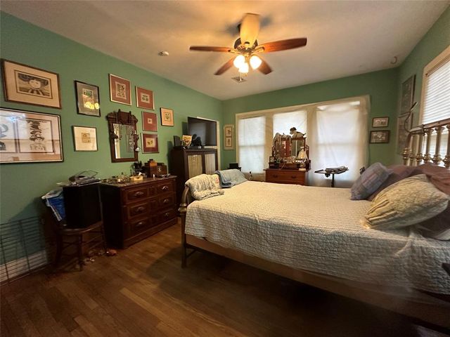 1004 Missouri Street, Houston, TX 77006