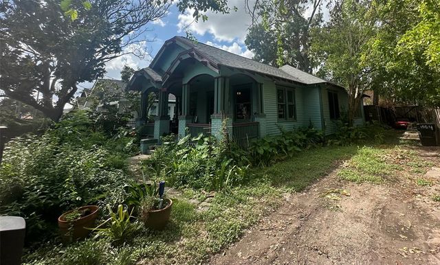 1004 Missouri Street, Houston, TX 77006