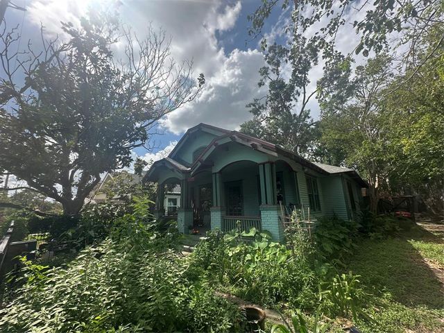 1004 Missouri Street, Houston, TX 77006