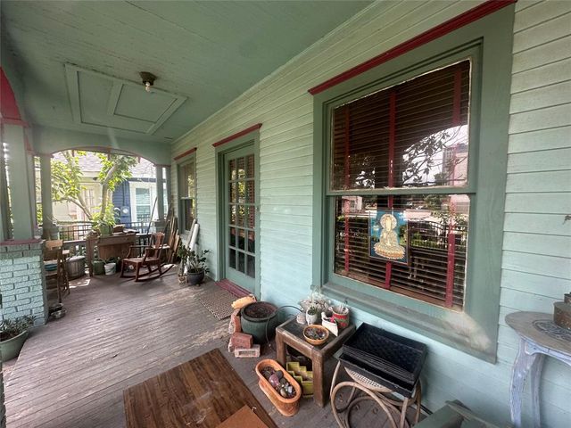 1004 Missouri Street, Houston, TX 77006