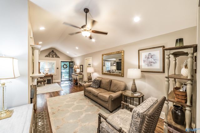 412 Monte Sano Blvd SE, Huntsville, AL 35801