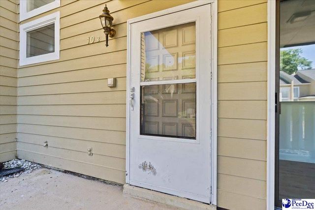 700 S Cashua Apt 10B, Florence, SC 29501
