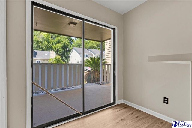 700 S Cashua Apt 10B, Florence, SC 29501