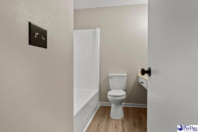 700 S Cashua Apt 10B, Florence, SC 29501