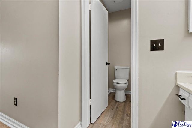 700 S Cashua Apt 10B, Florence, SC 29501