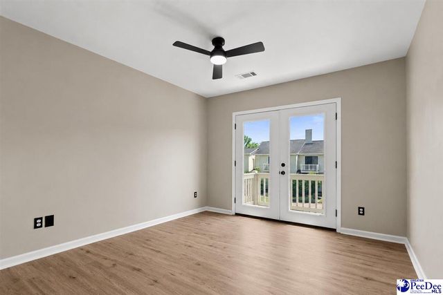700 S Cashua Apt 10B, Florence, SC 29501
