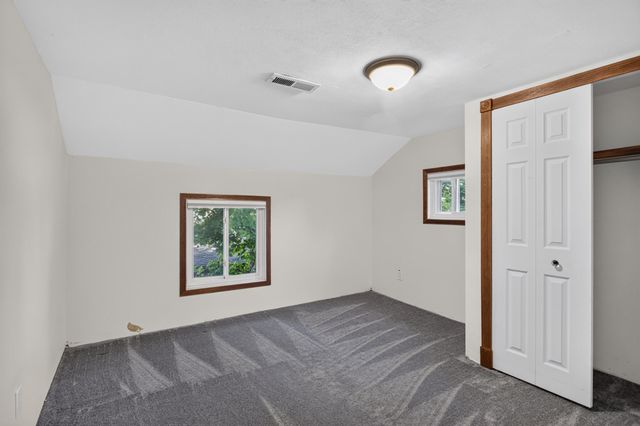 121 N Lakeside Drive, Michigan Center, MI 49254