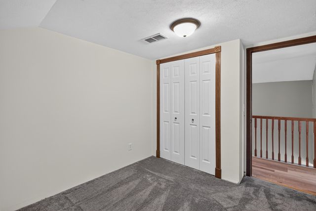 121 N Lakeside Drive, Michigan Center, MI 49254