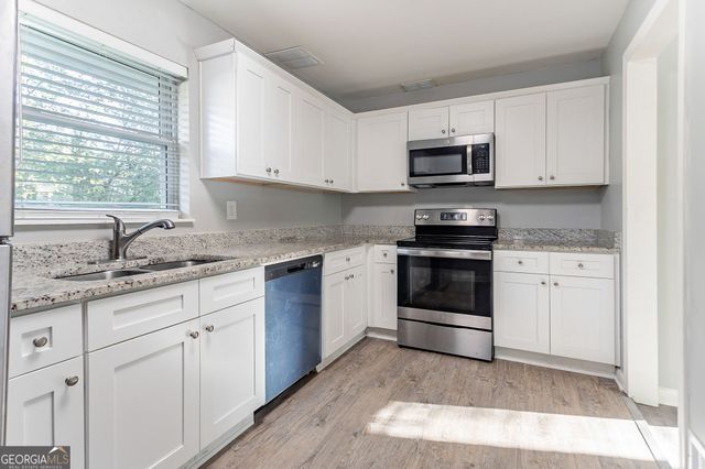 3905 Kirksford Drive, Decatur, GA 30035