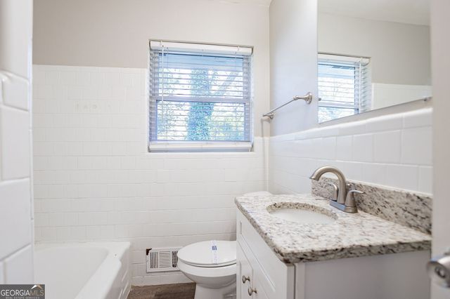 3905 Kirksford Drive, Decatur, GA 30035