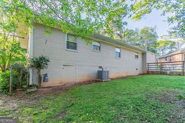 3905 Kirksford Drive, Decatur, GA 30035