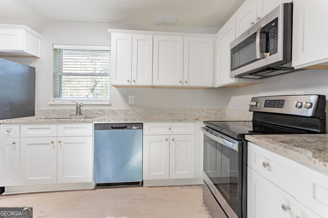 3905 Kirksford Drive, Decatur, GA 30035