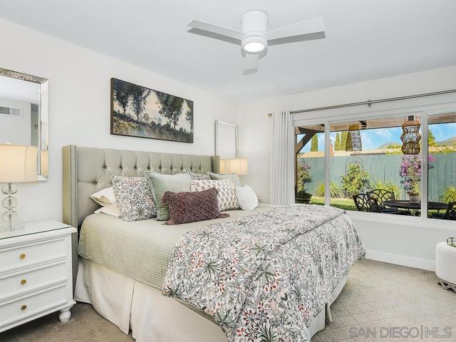 6460 Amberly St, San Diego, CA 92120