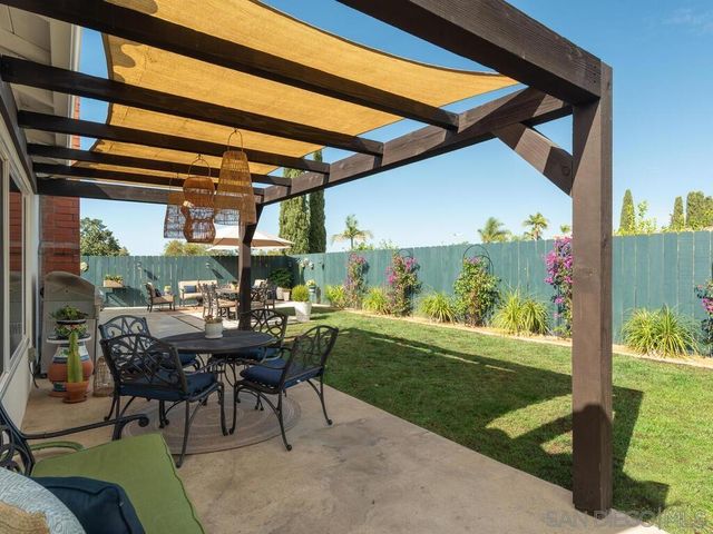 6460 Amberly St, San Diego, CA 92120