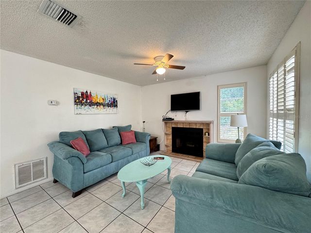 3610 59TH AVENUE W 3610, Bradenton, FL 34210