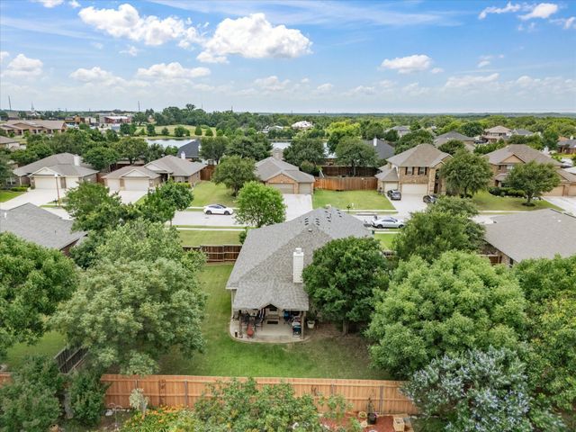 2305 Prescott Downs Drive, Denton, TX 76210