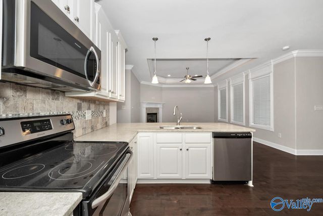 74 Moore Farm Circle NW 74, Huntsville, AL 35806