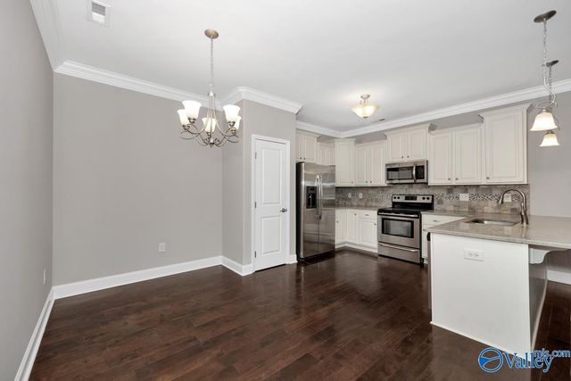 74 Moore Farm Circle NW 74, Huntsville, AL 35806