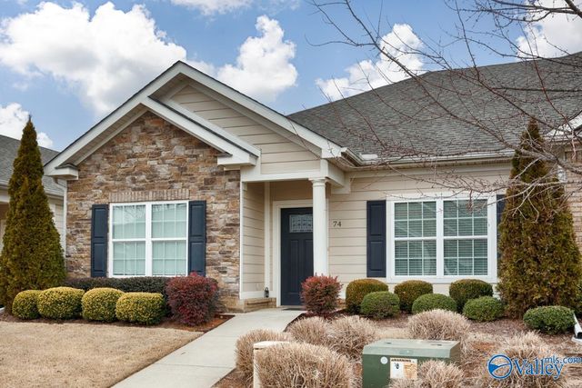 74 Moore Farm Circle NW 74, Huntsville, AL 35806