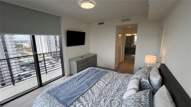 5350 NW 84 Avenue 1601, Doral, FL 33166
