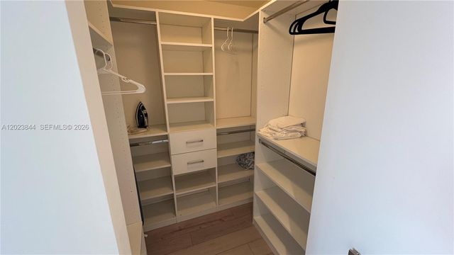 5350 NW 84 Avenue 1601, Doral, FL 33166