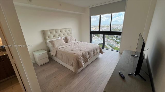 5350 NW 84 Avenue 1601, Doral, FL 33166
