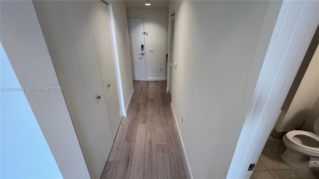 5350 NW 84 Avenue 1601, Doral, FL 33166