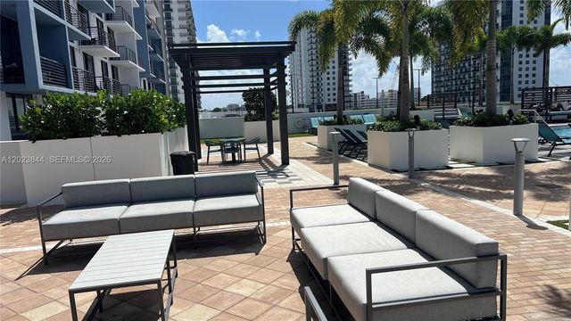 5350 NW 84 Avenue 1601, Doral, FL 33166