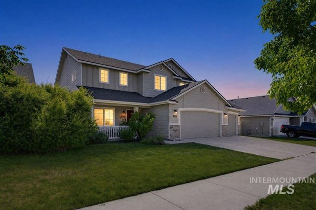 8132 S Red Shine Ave, Boise, ID 83709