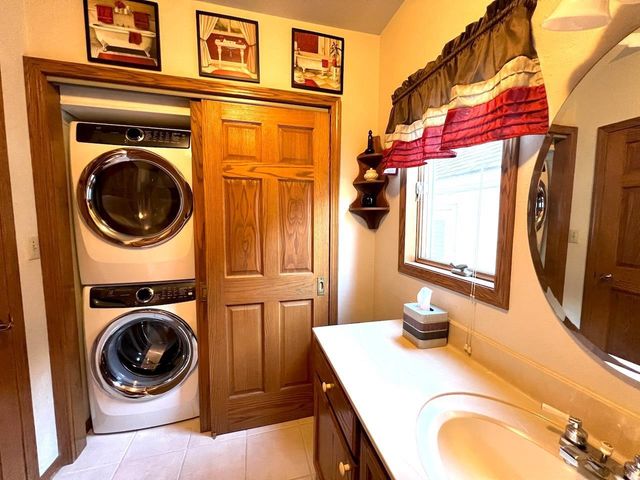 1111 N Central Avenue, Richland Center, WI 53581