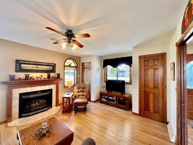 1111 N Central Avenue, Richland Center, WI 53581