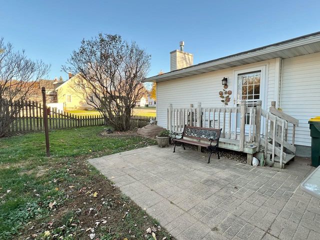 1111 N Central Avenue, Richland Center, WI 53581