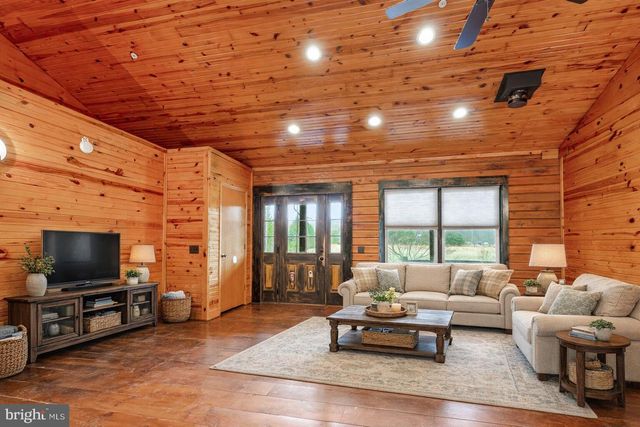 18304 CEDARVILLE RD, Brandywine, MD 20613