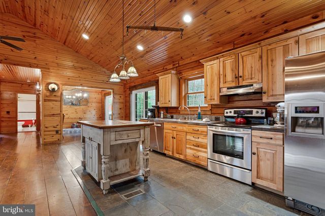 18304 CEDARVILLE RD, Brandywine, MD 20613