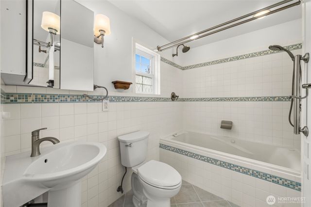 16101 60th Street E, Sumner, WA 98390