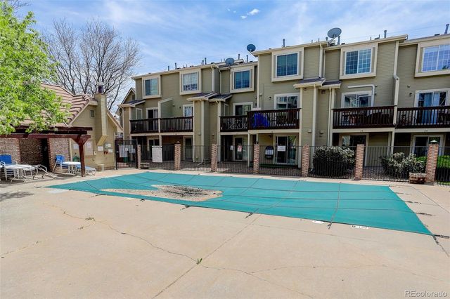 1885 S Quebec Way D22, Denver, CO 80231