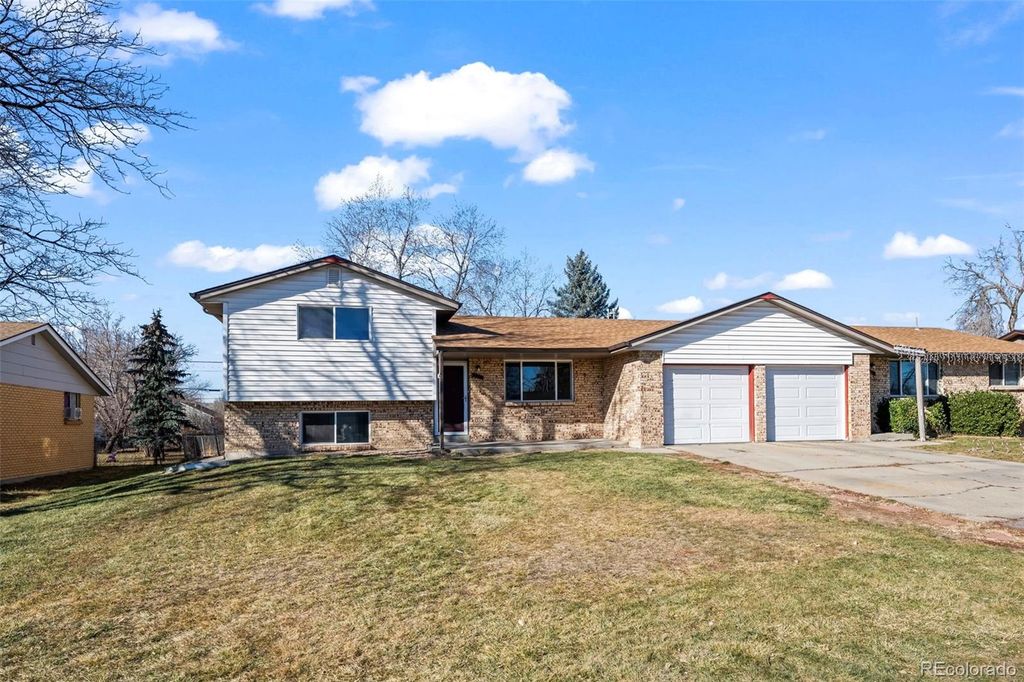 327 Ingalls Street, Lakewood, CO 80226