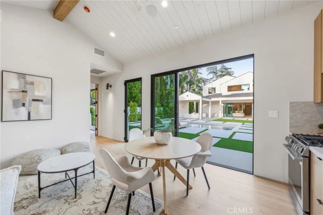4447 Matilija, Sherman Oaks, CA 91423