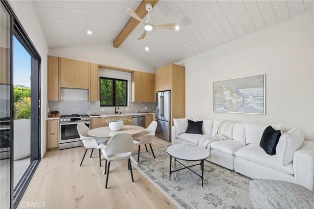 4447 Matilija, Sherman Oaks, CA 91423