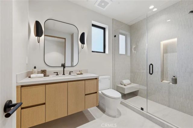 4447 Matilija, Sherman Oaks, CA 91423