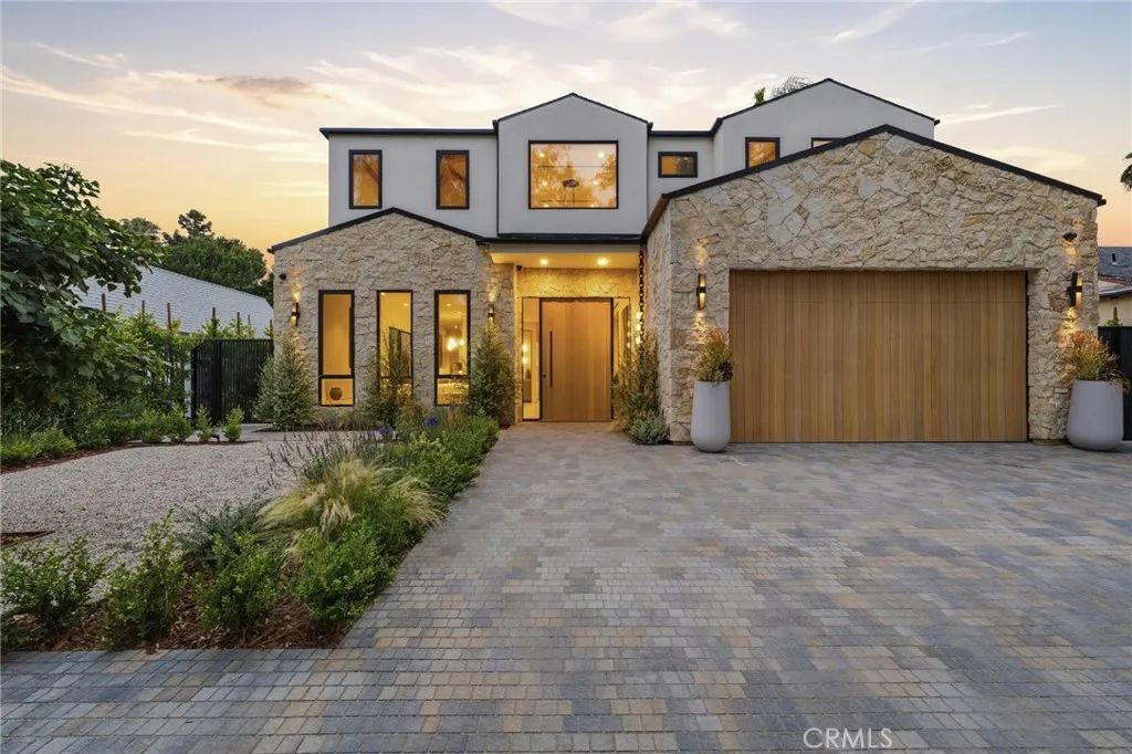 4447 Matilija, Sherman Oaks, CA 91423