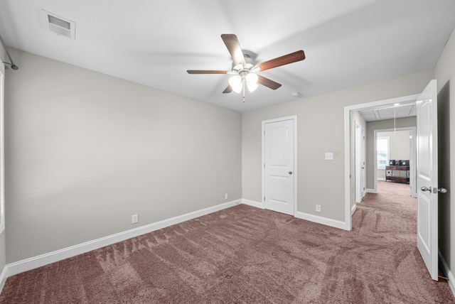 2362 Danbury Dr, Clarksville, TN 37042