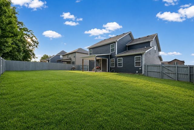2362 Danbury Dr, Clarksville, TN 37042
