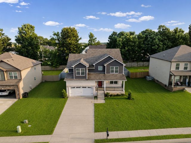 2362 Danbury Dr, Clarksville, TN 37042