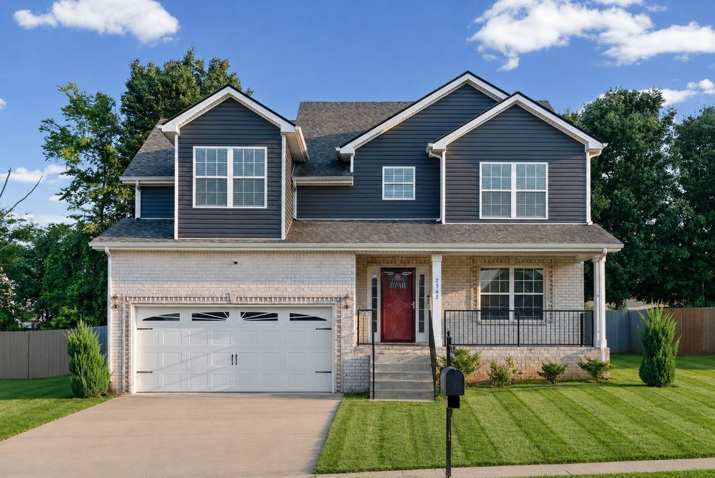 2362 Danbury Dr, Clarksville, TN 37042